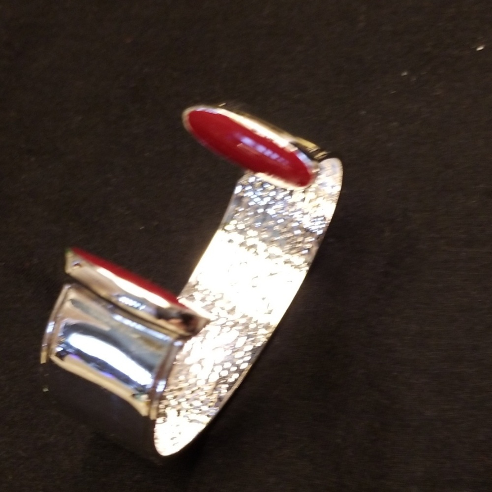 Bracelet - Picture 3 of 3
